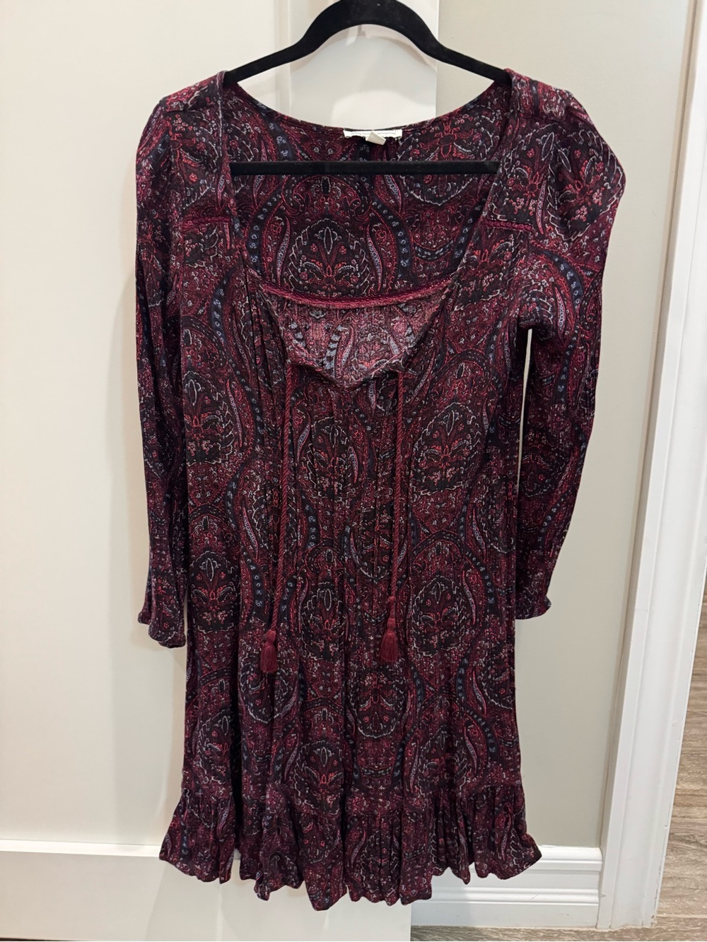 American Eagle Outfitters Burgundy Paisley Long Sleeve Peasant Dress